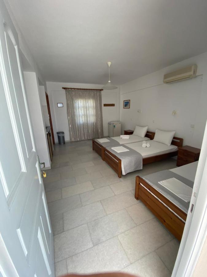 Отель Asiminas Naxos City Экстерьер фото